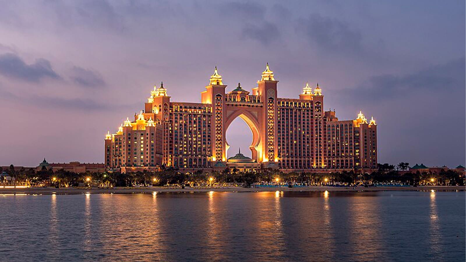 Thumbnail for Loews Miami Beach Hotel selects ROH to increase booking conversions