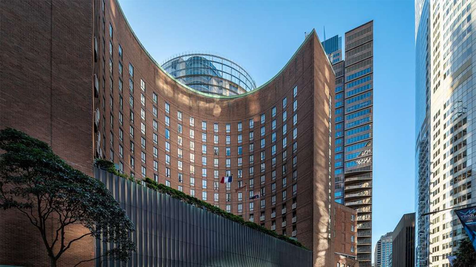 Thumbnail for Hilton signs deal to continue managing Munich Park hotel post-redevelopment