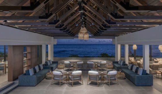 Thumbnail for Emirates, Air Mauritius renew partnership to strengthen travel connectivity, economic ties